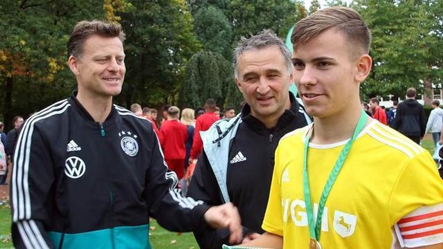 受到的英足 受到的英足